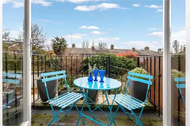 Victorian Freehold Two-Flat Notting Hill