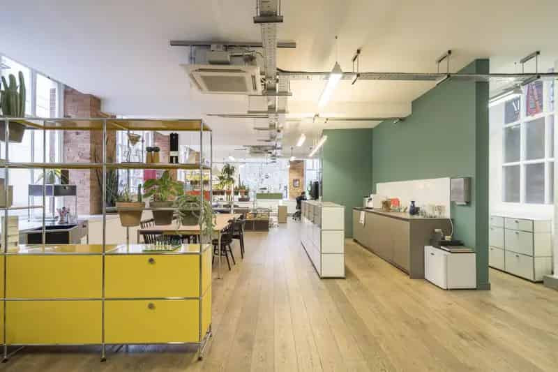 Clerkenwell Showroom: High Ceilings, Natural Light, Exposed Brick