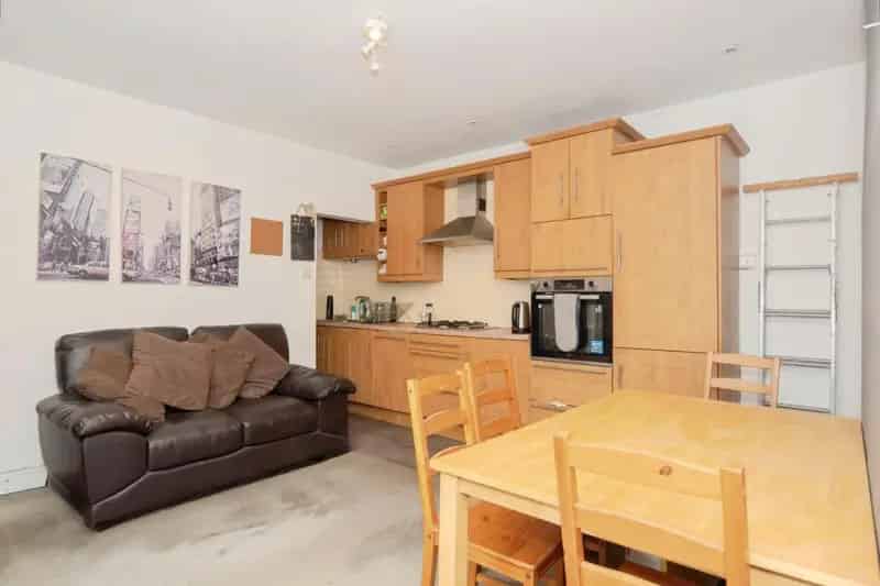 1 Bedroom House For Sale Farsley