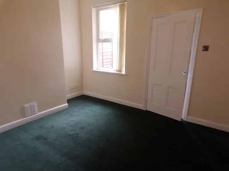2 Bedroom House To Rent Available 30052025