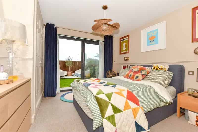 2 Bedroom Apartment for Sale Near Walpole Bay
