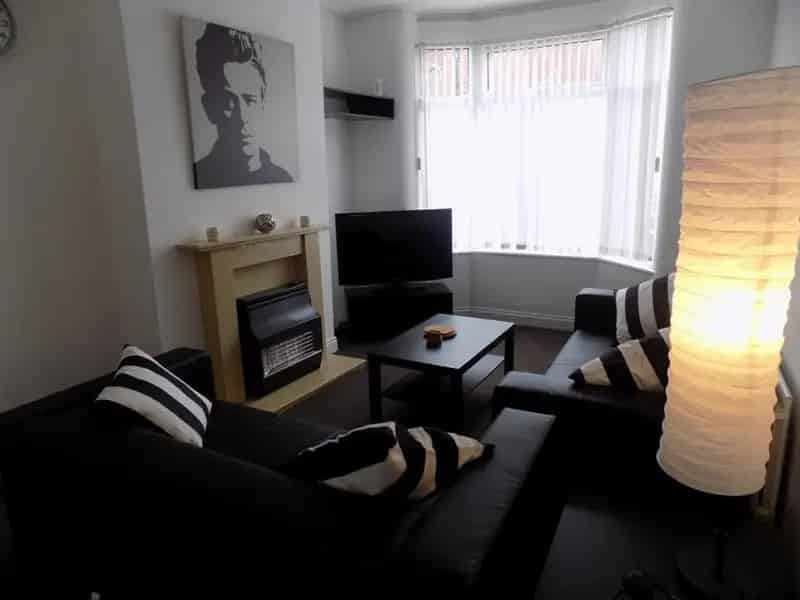 2 Bedroom Student Flat To Let July 2025 Bills Inclusive