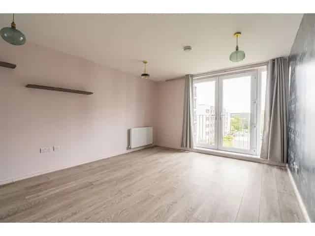 2 Bedroom Flat for Sale Crewe Modern Development