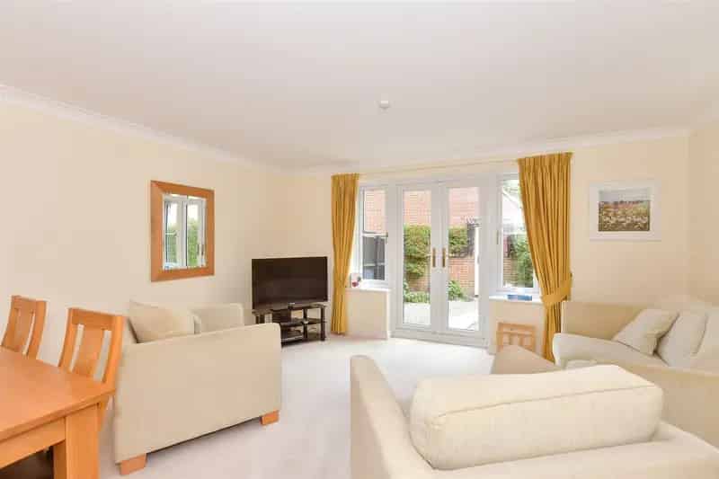 3 Bedroom Semi-Detached House For Sale Near Deal