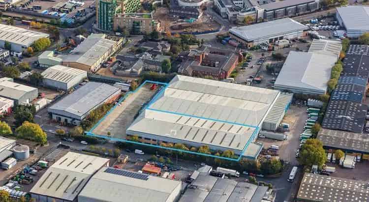 Warehouse Space for Lease in London 50076 sq ft