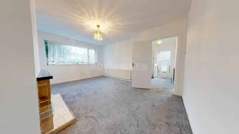 2 Bedroom Semi-Detached Bungalow to Rent