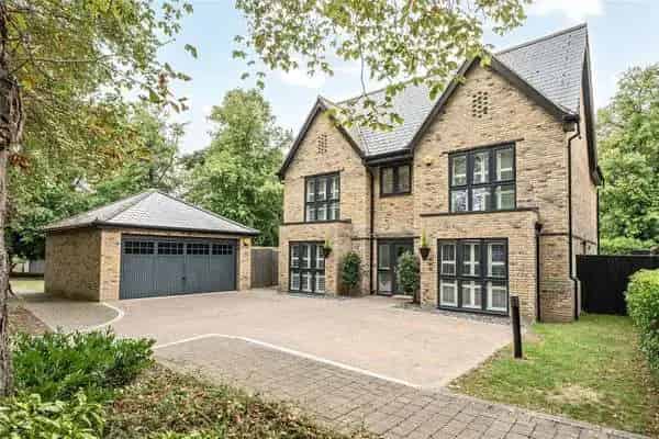 Gables Close, Peterborough, PE3 6GU | Property for sale | Savills