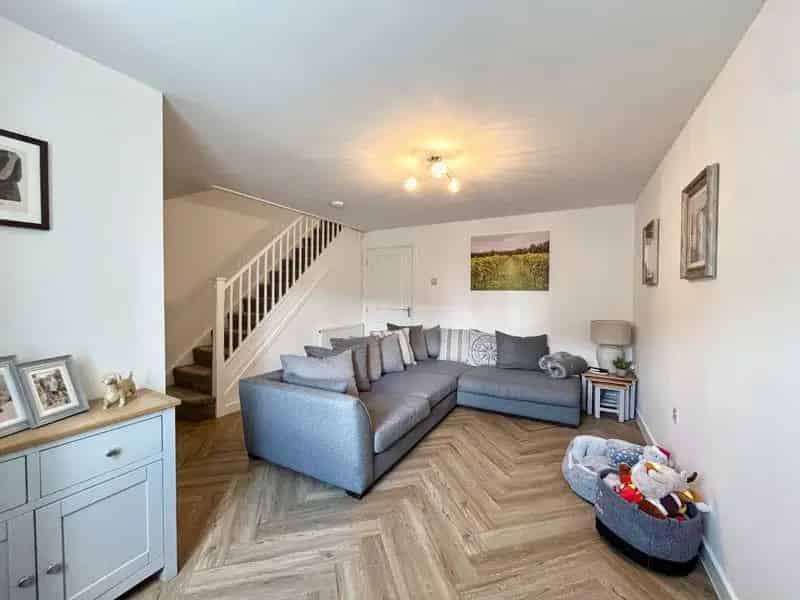 3 Bed Semi-Detached House For Sale