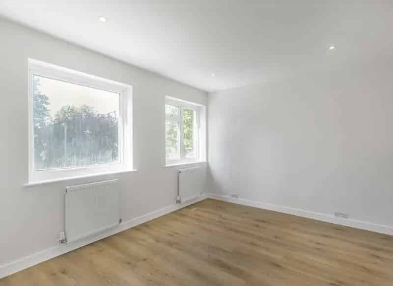 3 Bed Detached House Sunbury No Forward Chain