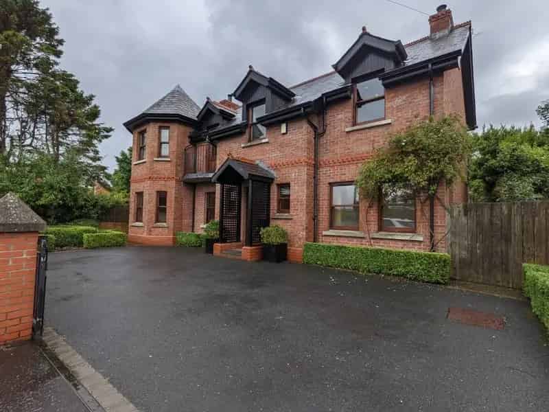 3 Bedroom Detached House for Rent Holywood County Down BT18