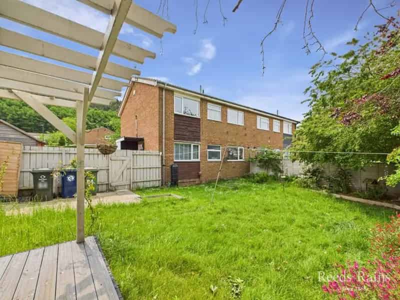 2 Bedroom Flat for Sale Guisborough North Yorkshire TS14