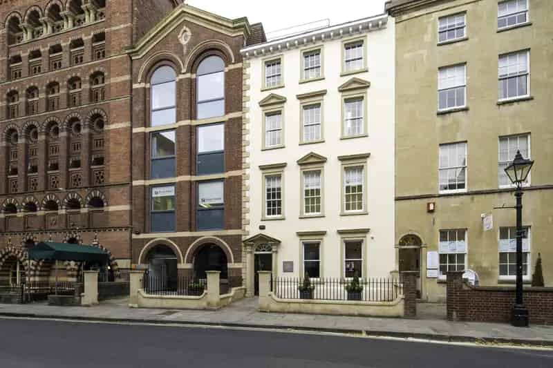 Modern Office Space for Lease 2009-7961 sq ft