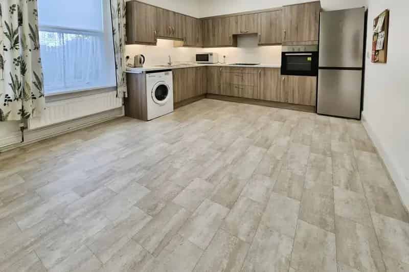 2 Bedroom Flat for Sale Clevedon North Somerset
