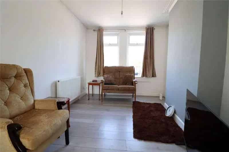 2 Bed Victorian Terrace House For Sale