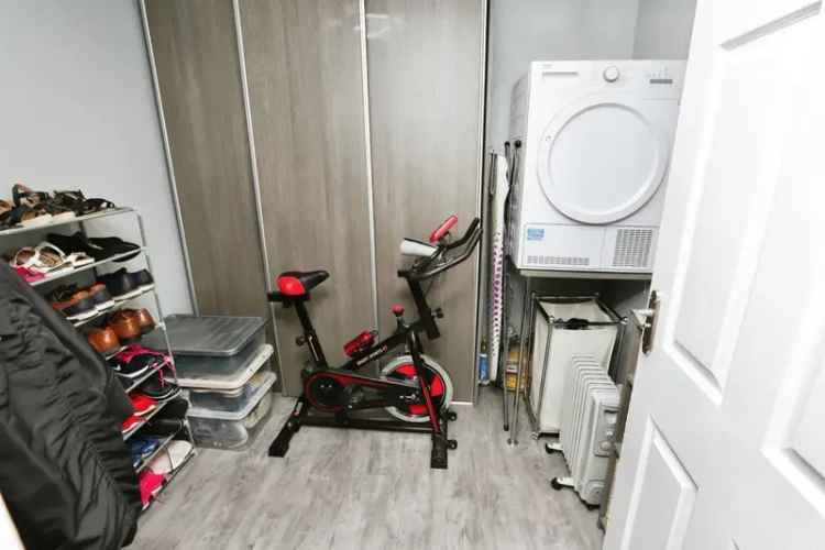 Four Bedroom Semi-Detached House with Off Road Parking