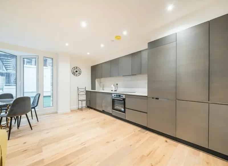 Luxury Apartments with Private Outdoor Space