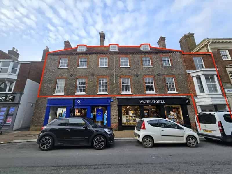 117-118 High Street Newport Office Space For Sale or Lease