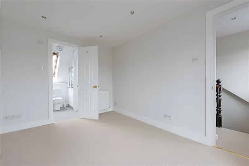 5 Bedroom House London Family Home New Renovation