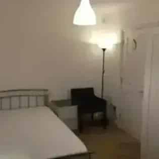 2 Double Bedroom 159m² Flat Birmingham
