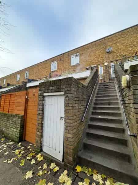 Flat For Rent , London, England