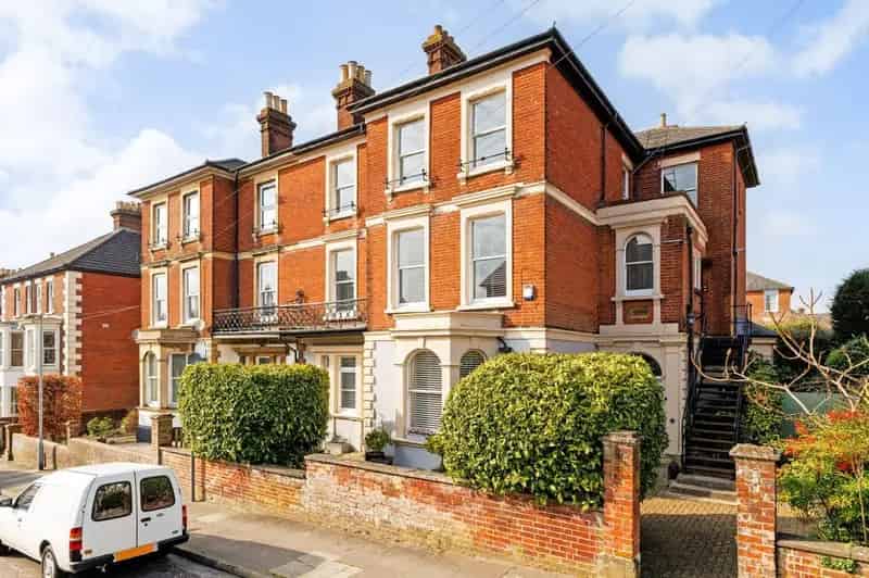 7 Bedroom House for Sale in City Centre - Exceptional Victorian Home
