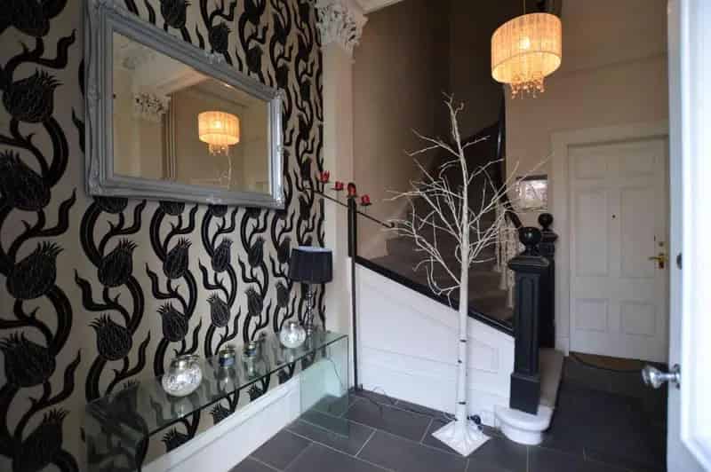 2 Bedroom Furnished Apartment to Rent