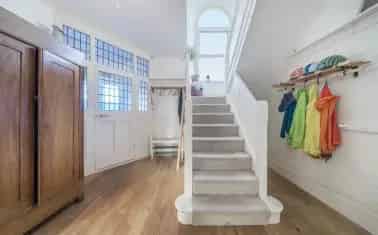 Art Deco Sea View Home with Stunning Views and Large Gardens