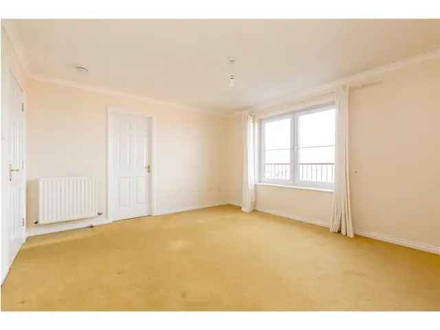 2 Bedroom Flat for Sale Dunbar Sea Views