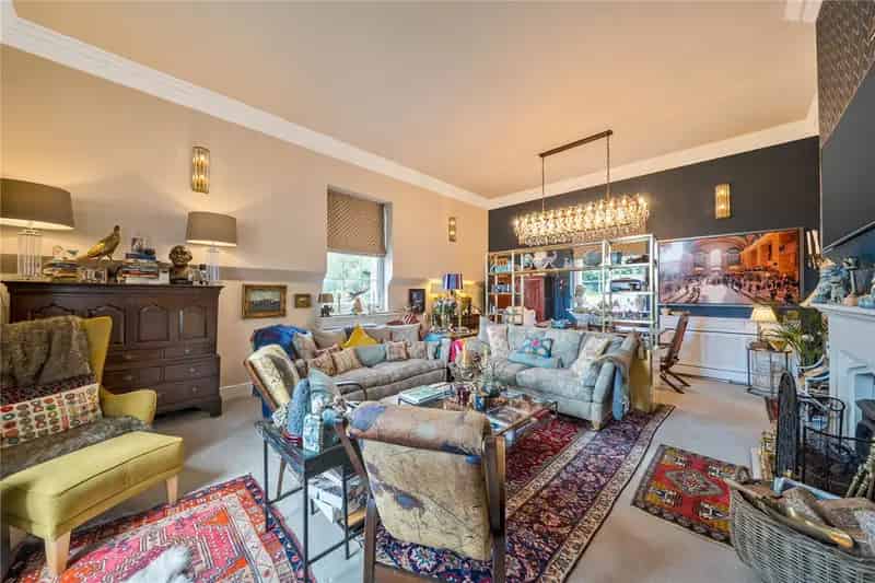 2 Bedroom Duplex Apartment for Sale Penoyre Brecon