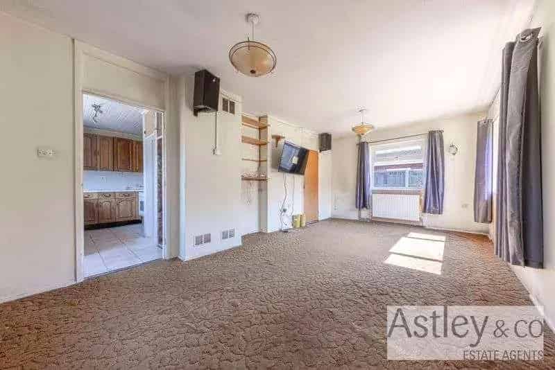 3 Bed Detached Bungalow For Sale