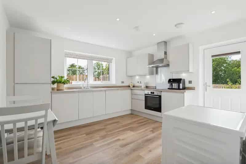 Modern 3-Bedroom Detached Bungalow in Crieff