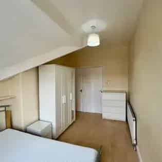 2 Bed Flat West Didsbury Manchester Fully Furnished