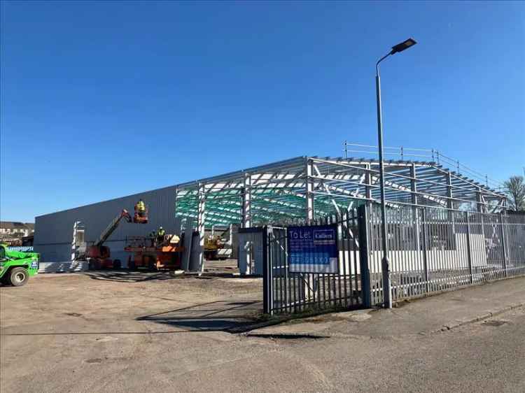21000 sq ft Industrial Warehouse To Let M8 Corridor