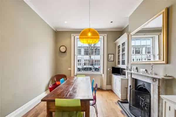 Four Bedroom Grade II Listed Home in Camden