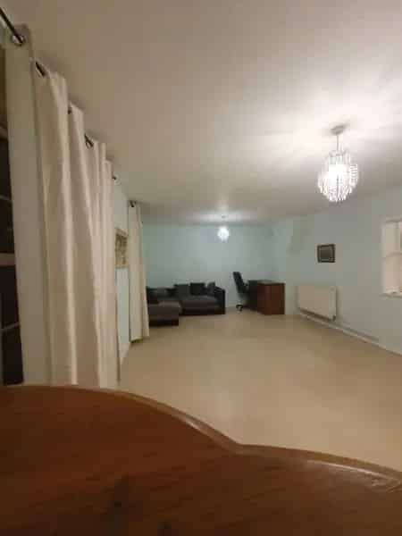 Two Bedroom Flat Near London Fields Canal Views
