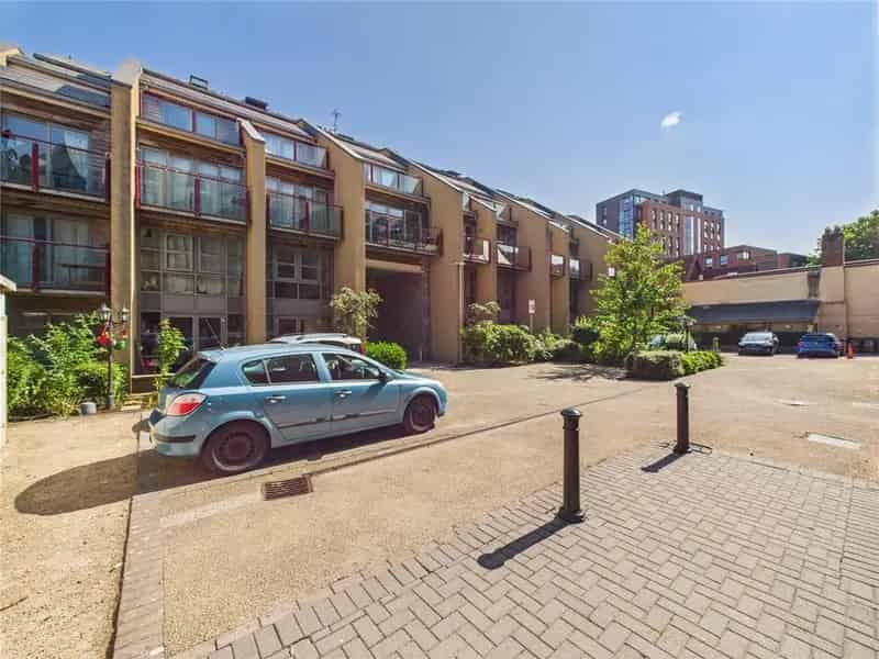 2 Bedroom Apartment for Sale in Bristol's Old Market