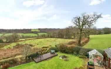 Spacious Detached Home with Stunning Views and Ample Amenities