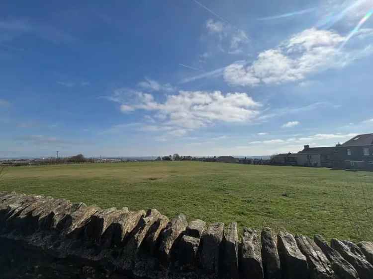 2 Bedroom Character Cottage for Sale in Thornton