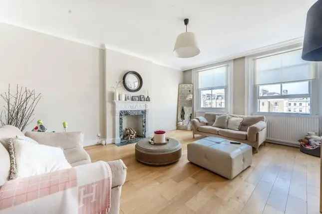 4 Bedroom Duplex Flat for Sale in South Kensington