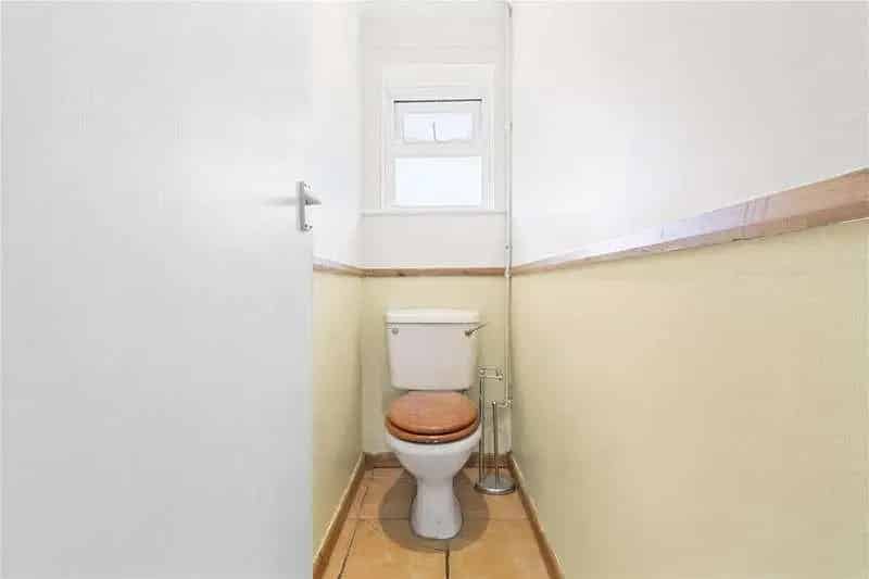 2 Bed Flat for Sale - Renovation Project