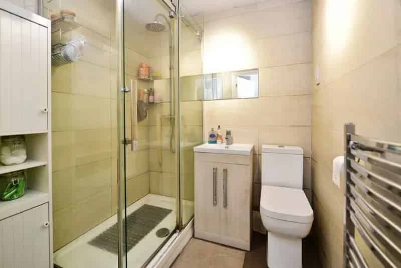 1 Bedroom Flat for Sale Sheffield S6 - Rental Income Opportunity