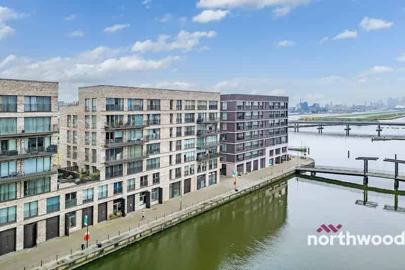 Flat For Sale , 3, Lock Side Way, London, England
