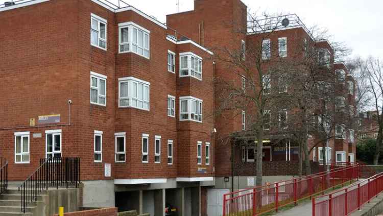 Aveley Court Retirement Apartments London