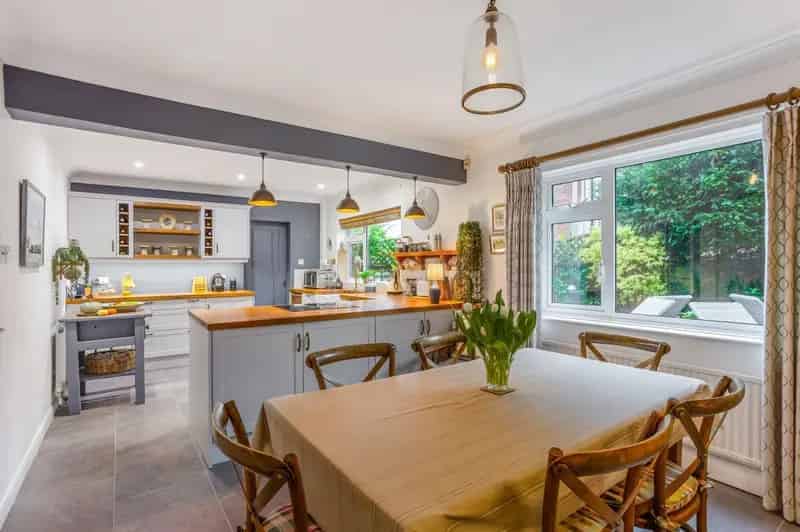 4 Bedroom House for Sale in Salisbury