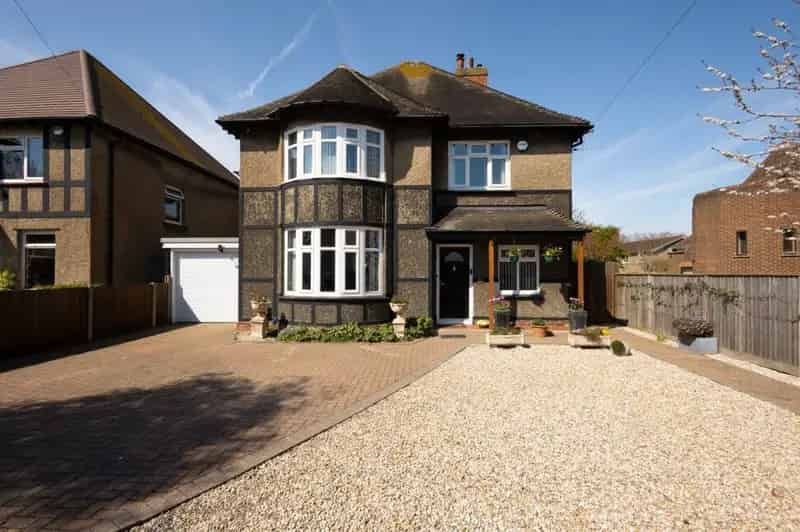 5 Bedroom Detached House for Sale Folkestone Kent
