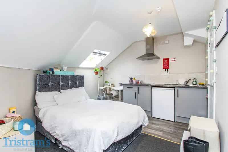 1 Bedroom Student Studio House to Rent Bills Inclusive Zero Deposit