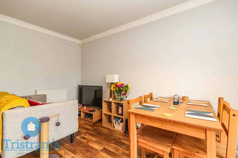 2 Bedroom End of Terrace House to Rent