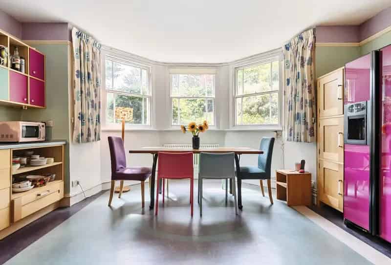 3 Bedroom Ground Floor Garden Flat for Sale