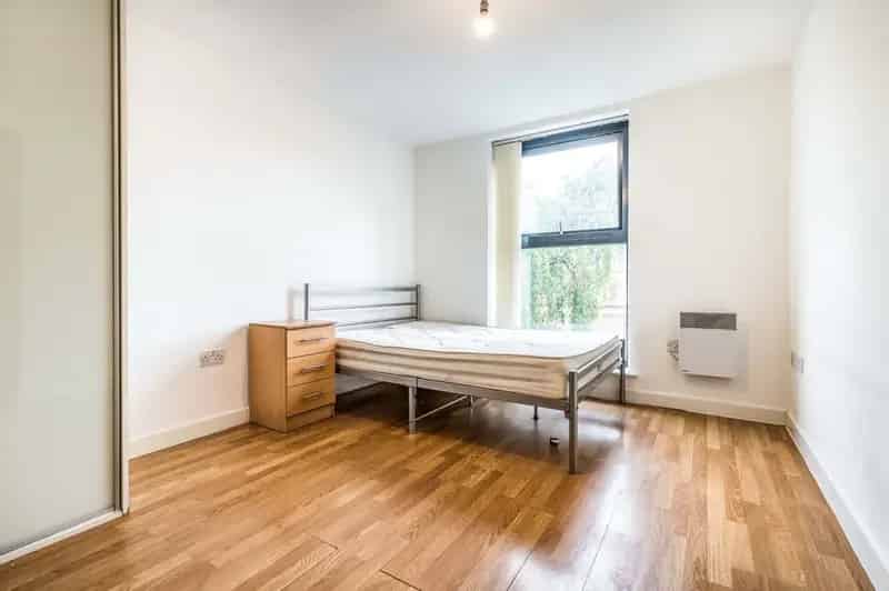 2 Bedroom Flat to Rent Salford M3 - Modern Apartment Near City Centre