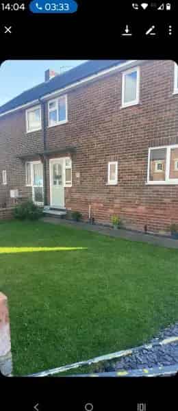 3 Bedroom Semi Detached House Near Schools and Shops